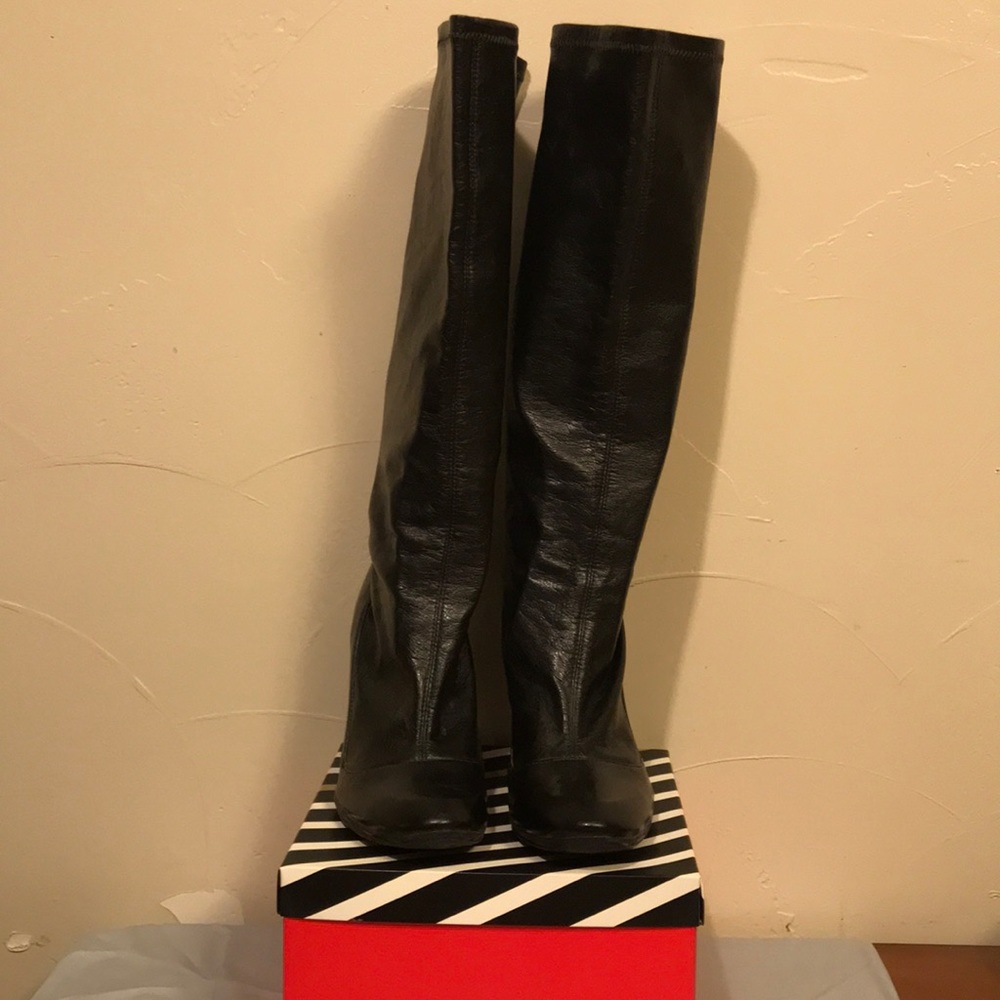 Black Gianni Bini Slip-on Under-knee boot heels